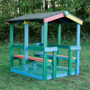 Adventure Cabin Rainbow on grass